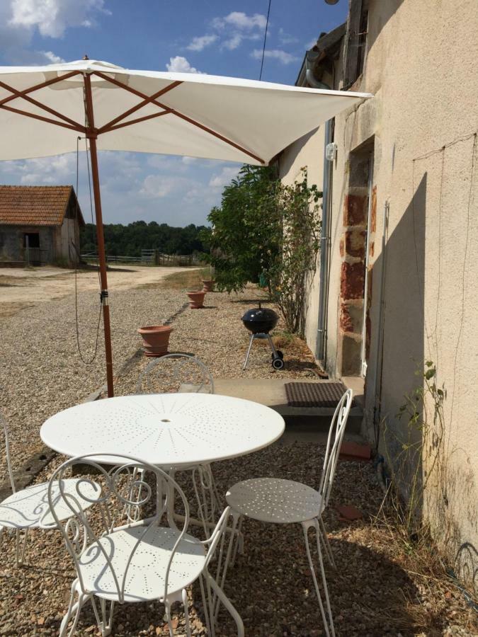 Maison Du Fermier Epineuil-le-Fleuriel Екстериор снимка